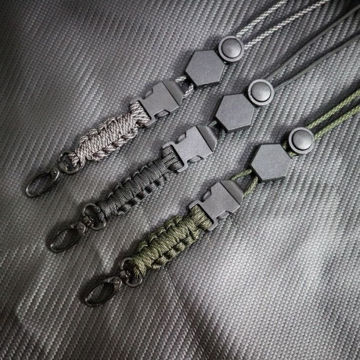 

BARANG TERLARIS Lanyard ID Card Tali Paracord Tactical Militer Polri Frame Kanvas