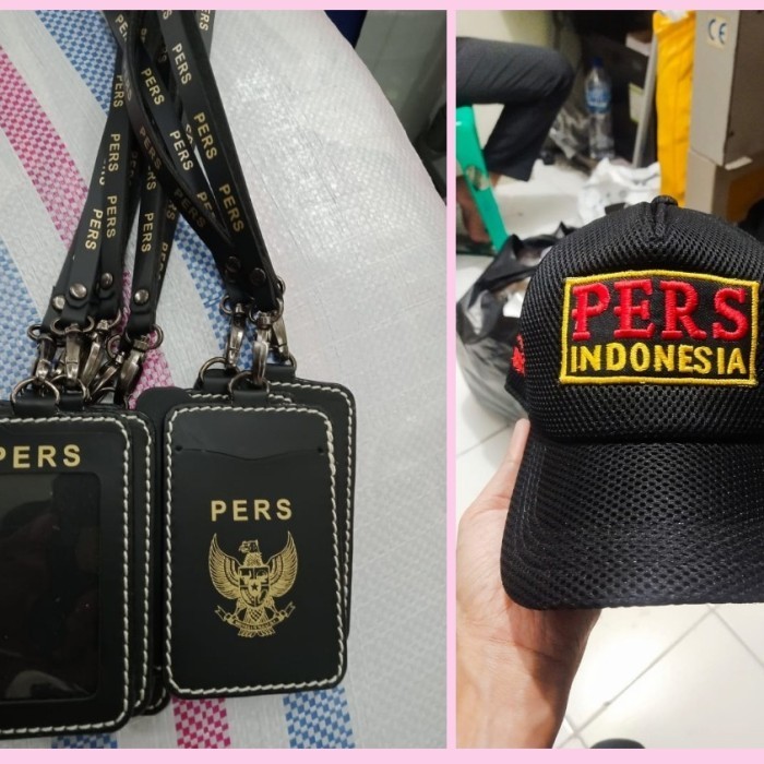 

BARANG TERLARIS Id Card PERS + Topi PERS