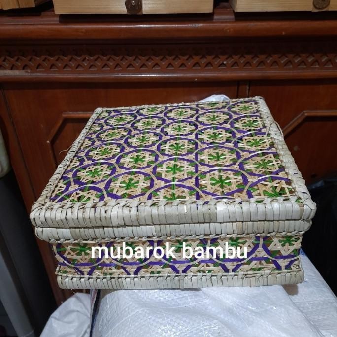 

Keranjang bambu hampers/kotak hampers 25cm