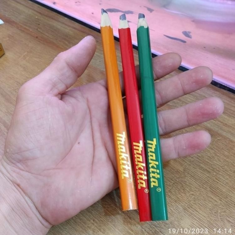 

PENSIL MAKITA PANJANG 18CM / PENSIL TUKANG MERK MAKITA ASLI Q391