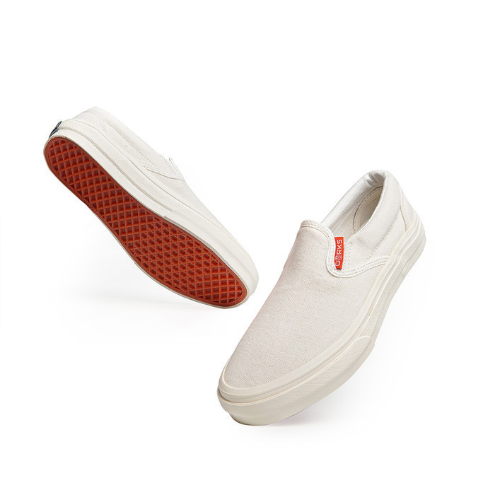 DORKS SLIP ON OFF WHITE SEPATU ORIGINAL SEPATU PRIA SEPATU WANITA