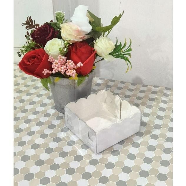 

Bonus Cashback" BOX MIKA PUTIH - KOTAK SNACK - DUS PUDING 10x10x5 (ISI : 10 PCS) ||