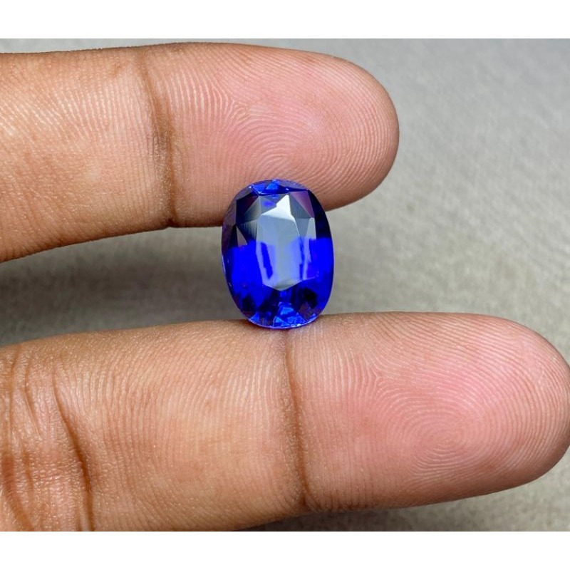 Batu King Safir Sapphire Chatam Batu royal Blue safir king catam bangkok Dim 14x10.5x7 hardness 8-9 