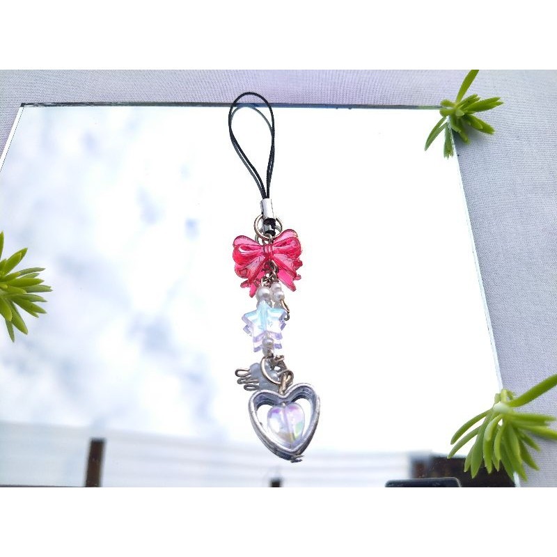 Strapphone Pick Me Up / Gantungan Handphone Pick Me Up