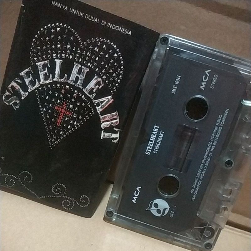 Kaset pita Steelheart