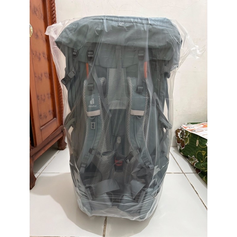 Carier Deuter Aircontact Core 65+10L SL Shale
