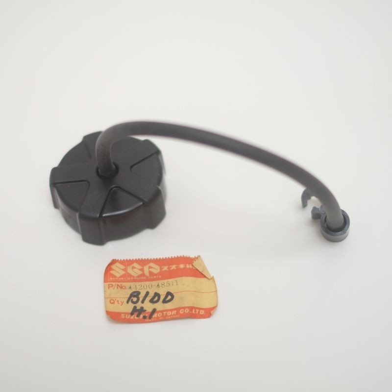TUTUP TANGKI BENSIN SUZUKI TS100 TS125 TS185 ORIGINAL NOS ORI BARU