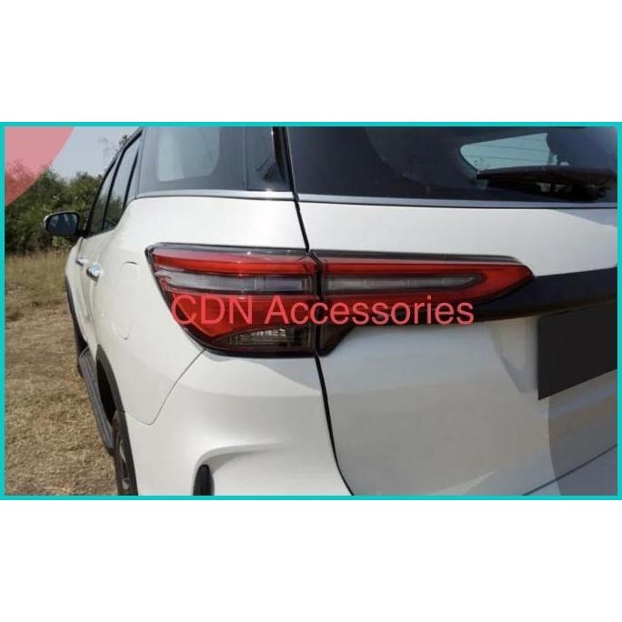 Stoplamp Fortuner Facelift/Lampu belakang Toyota New Fortuner Legender
