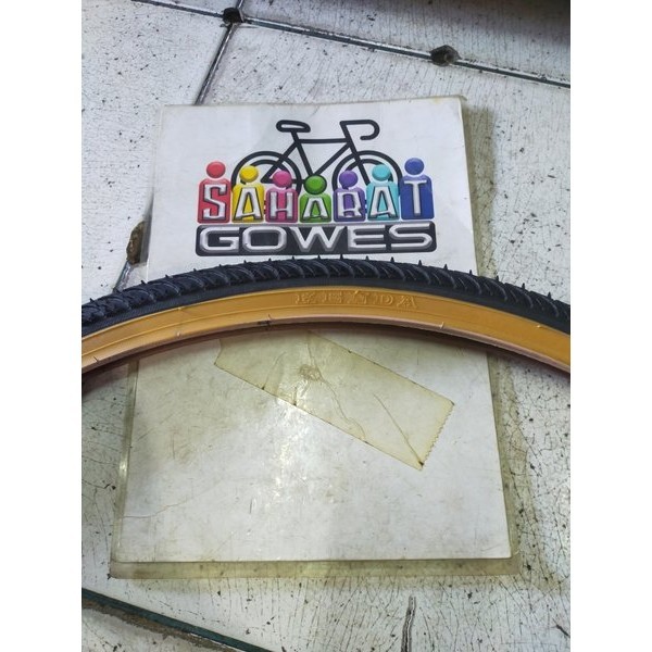 Ban Luar Kenda Kwest 700X38C Gumwall Tanwall- Ban Luar 700X38 Kenda K180 Gumwall