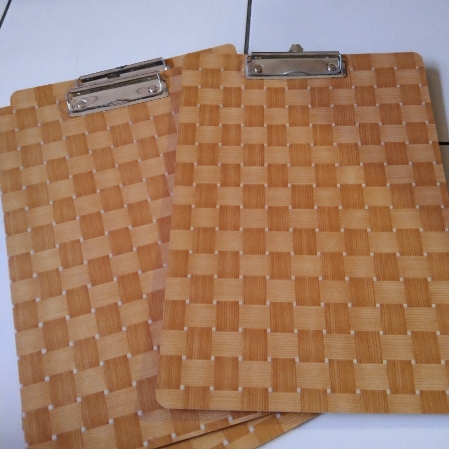 

Papan Jepit/ Clipboard (Per Pcs)