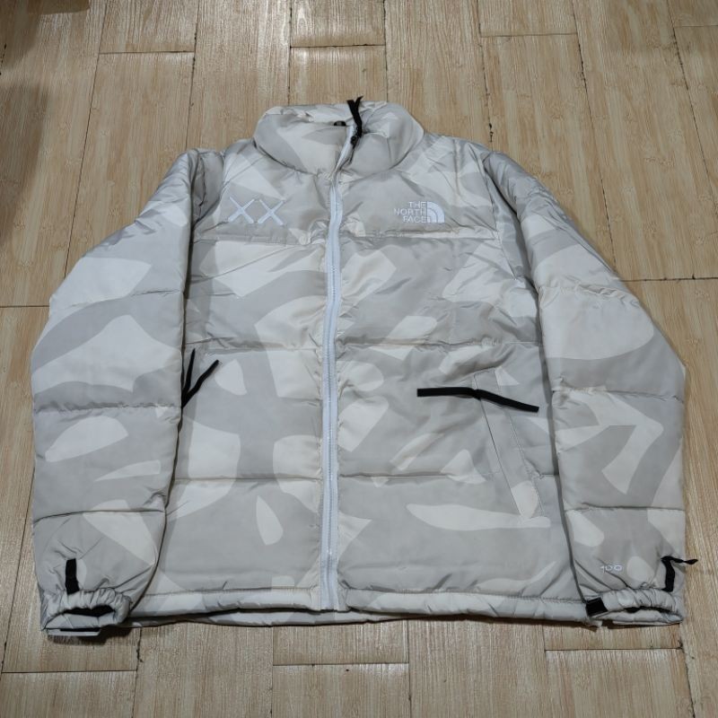 Jaket Bulang Tnf