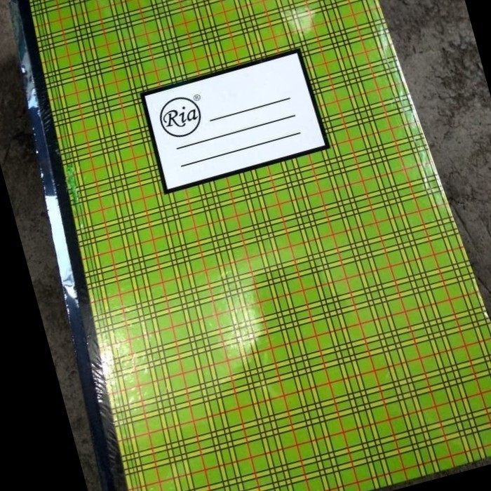

Buku folio besar / hard cover isi 200 lembar Merk Ria MURAH