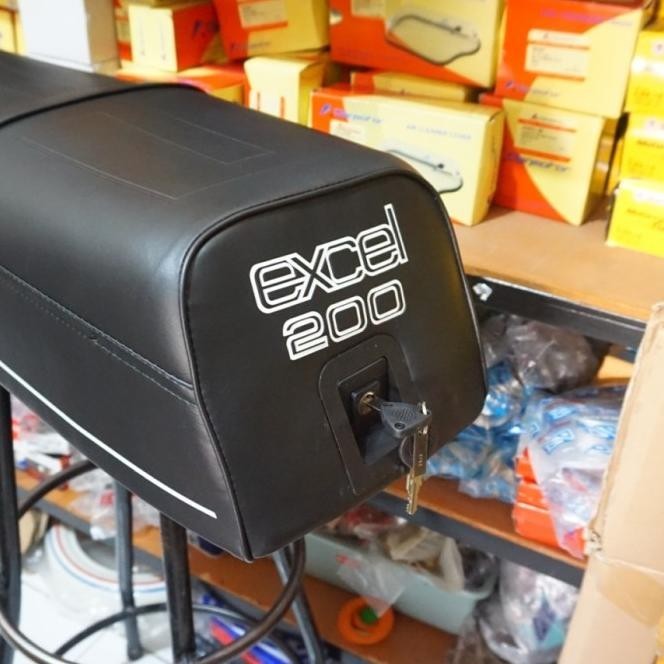 Jok Vespa Excel 200 Set Kunci Ori Mg