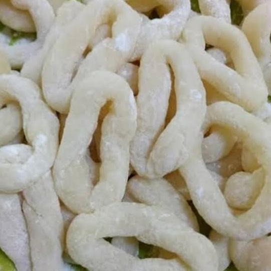 

BIG SALE GEMBUS SINGKONG MAKANAN TRADISIONAL MENTAH 1KG !!!!!