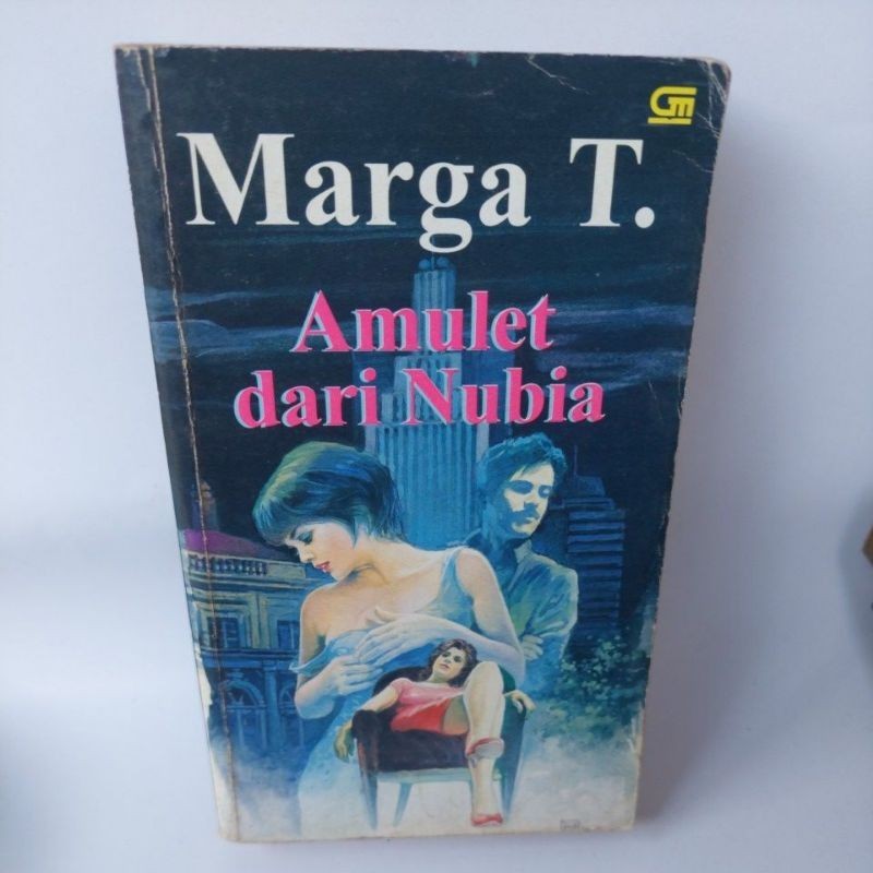 Marga T. Amulet Dari Nubia