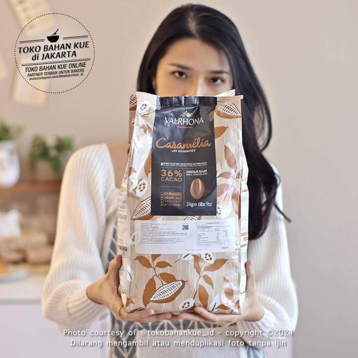 

Ready Valrhona Caramelia 36% Milk Chocolate 3kg SAK Couverture Cokelat Susu