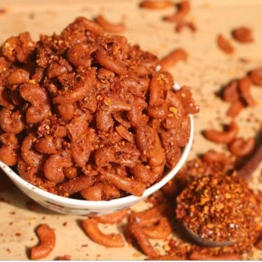 

2Xbtygneal Sakha Snack ) Makaroni Chiyo Natha 1 Kg (Kemasan Spesial Kiloan) Cemilan Pedas Kriuk