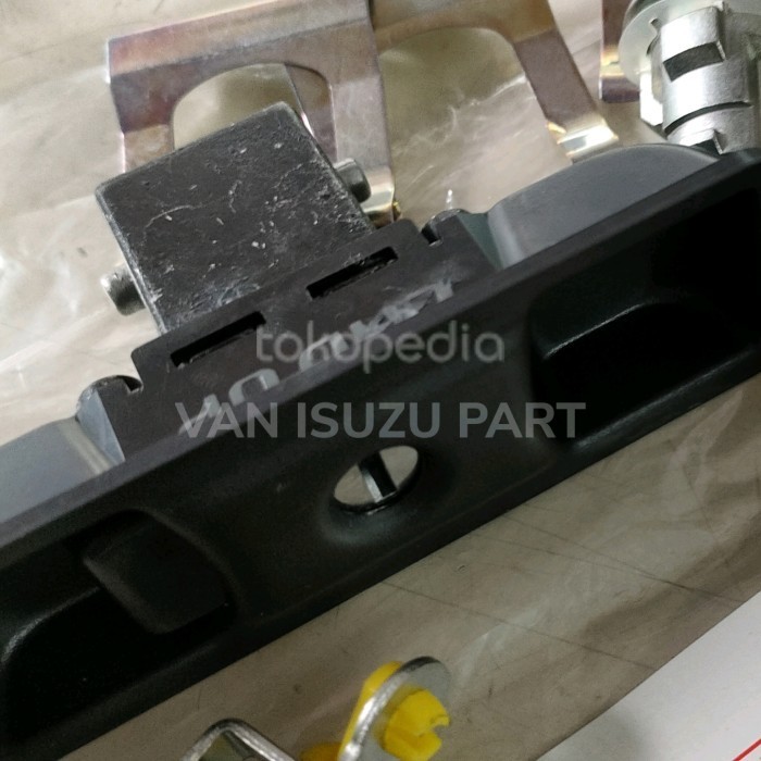 Kunci Laci Dashboard Dash Board Isuzu Panther Pick Up Kotak Original