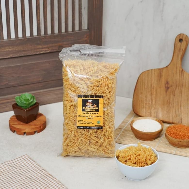 

Makaroni Bantet Kiloan Oleh-Oleh Khas Tasikmalaya Kemasan 500Gr