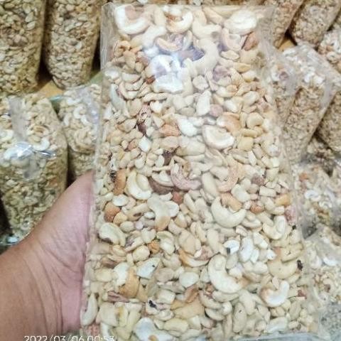 

Kacang Mede Mente Mete Pecah Belah Mentah