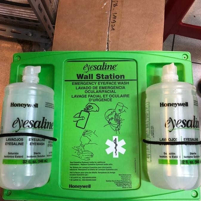 

Eyesaline Honeywell Wall Station Double Eye / Pencuci Mata Botol Ganda SM88