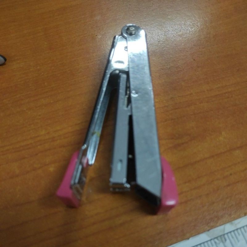 

staples
