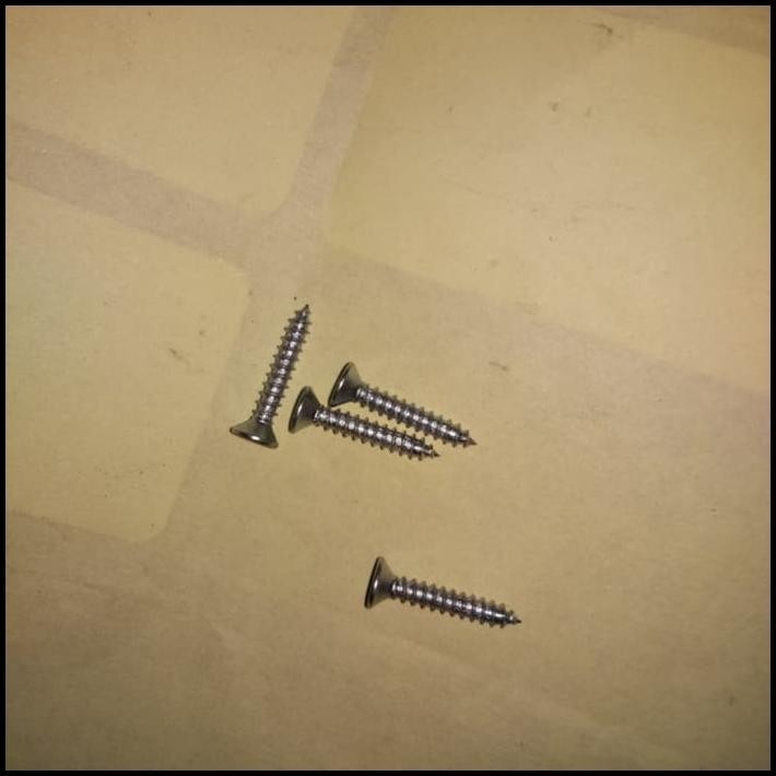 

BEST DEAL BOX X6 X 6 11,5X18,5X6,5 CM KOMPONEN DLL 11,5CM 18,5CM 6,5CM !!!!!