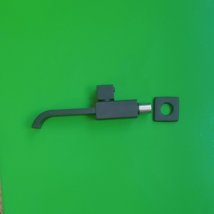 Kran Dapur Dinding Hitam/Kran Air Wastafel Tembok KotakMinimalis