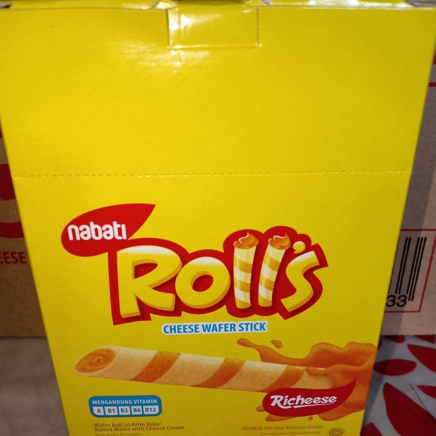 

Nabati ROLLS Cheese Wafer Stick 8GR ENAK BUAT NGEMIL