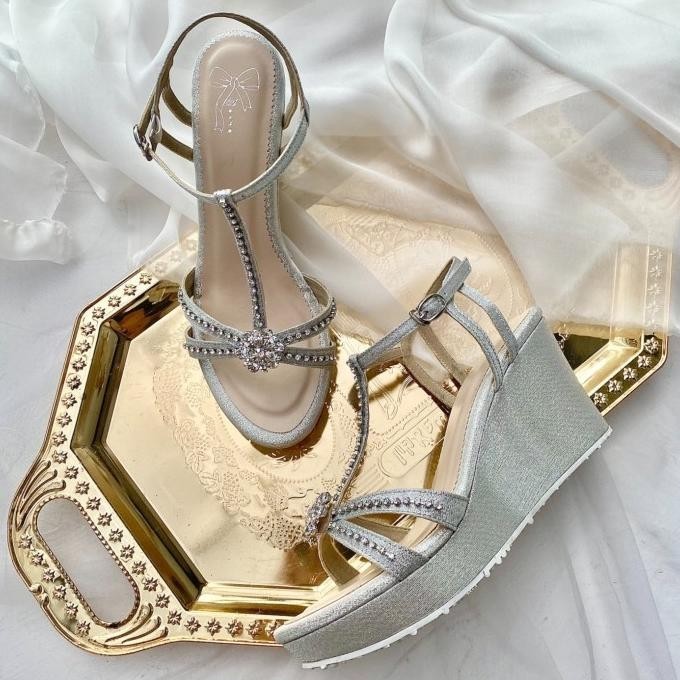 Ready Stok Spy Silver Wedges Sandal Sepatu Pesta Wanita Heels 9.5Cm Dearpoppy717