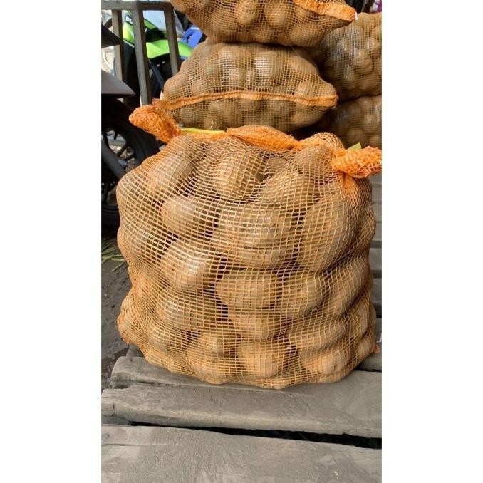 

TERMURAH Kentang Dieng Super Medium 25 Kg Fresh Dari Petani - Shuffel BAGUS