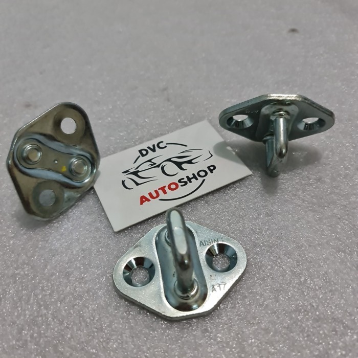 steker stricker pengait doorlock bagasi innova lama reborn fortuner