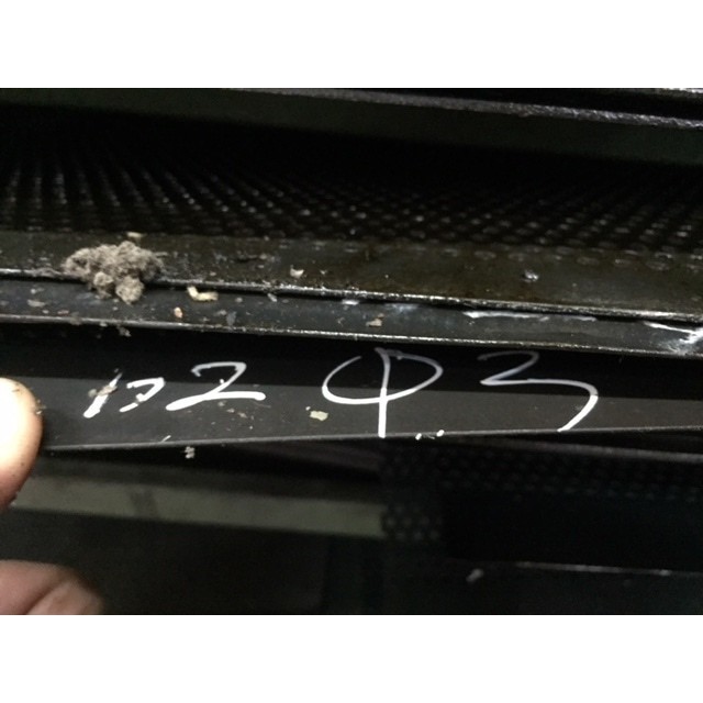 Plat Lubang Besi Tebal 1,2 Mm ( Potongan )