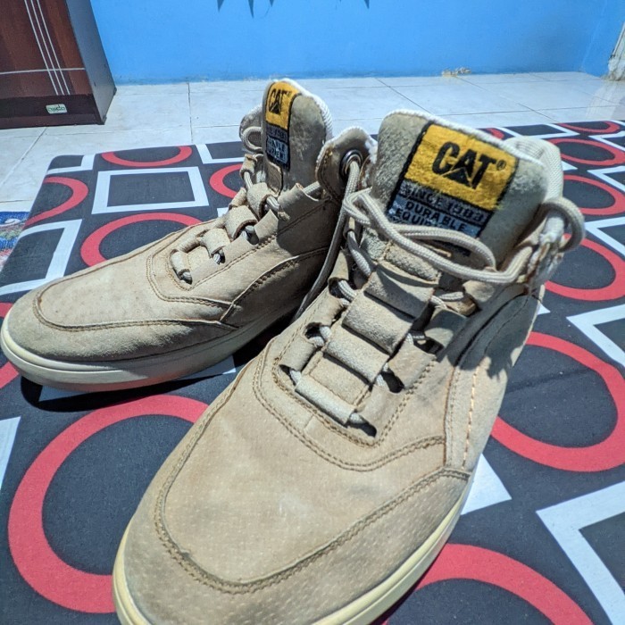 SEPATU CATERPILLAR SNEAKER SZ 40 SECOND ORIGINAL