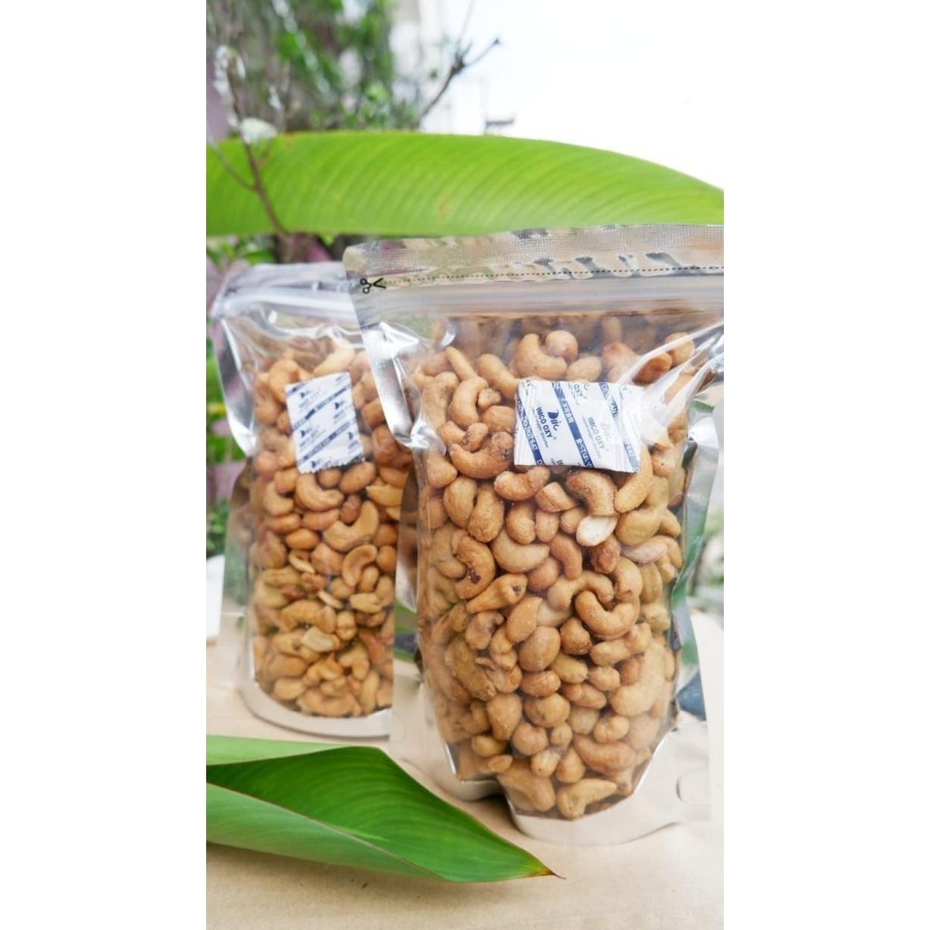 

Kacang Mede Oven ( Mete Panggang ) Rasa Plain Tanpa Bumbu 500 Gram