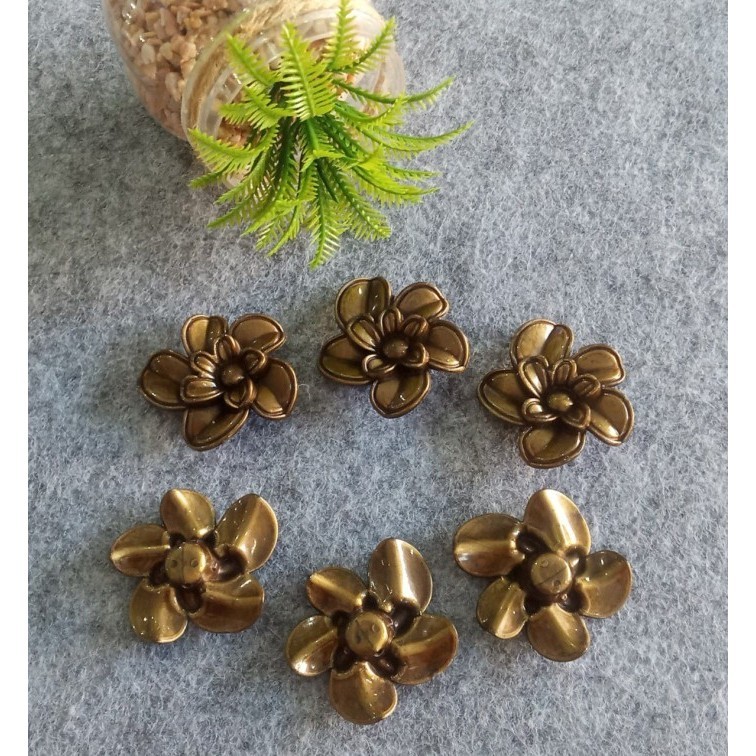 

favorit] Manik-Manik Bunga Akrilik Bronze 41MM