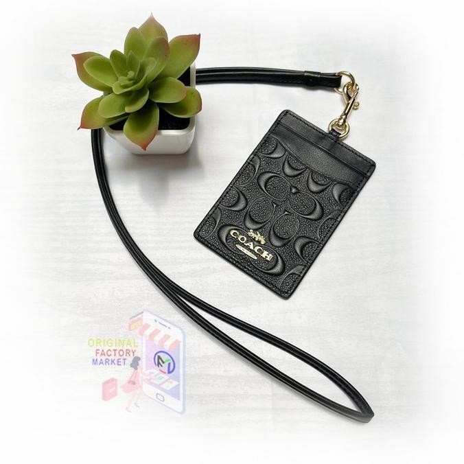 

Lanyard Coc 58634 Id Lanyard Signature In Debossed Leather Black Kualitas Premium