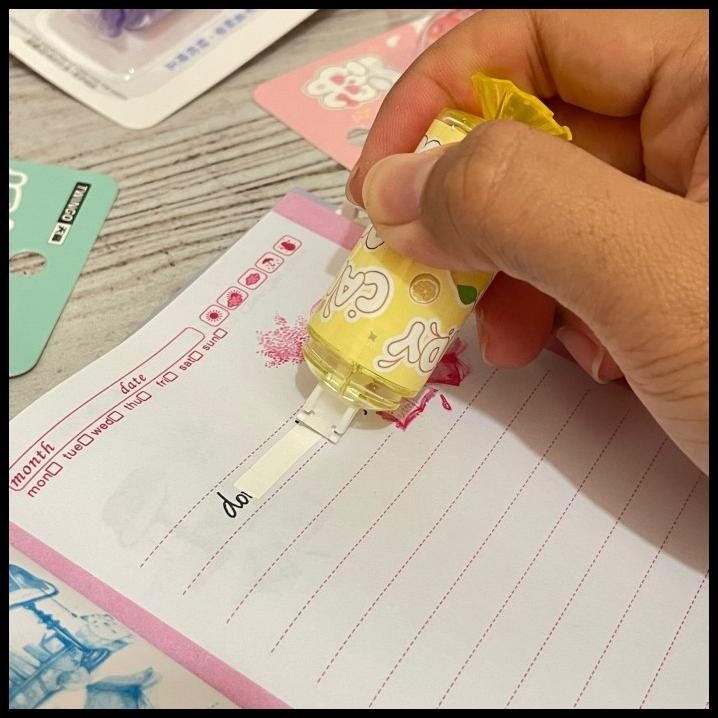 

TERBARU CORRECTION TAPE PERMEN LUCU / TIPEX CUTE 4 M BENTUK CANDY HARGA MURAH !!