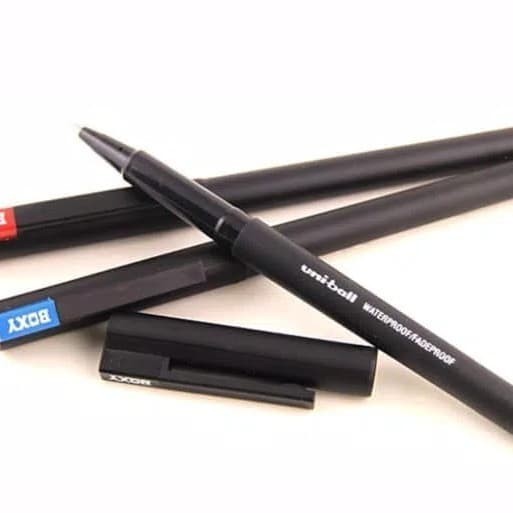 

Pen Boxy Uniball 105 (Ub-105) Hitam
