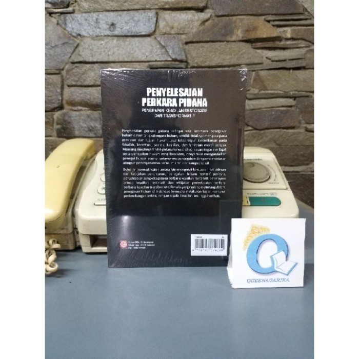 

Buku Original! Penyelesaian Perkara Pidana Penerapan Keadilan