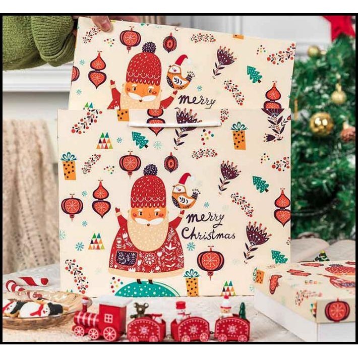 

HOT DEAL KANTONG KOTAK SET NATAL SANTA PUTIH , PAPER BAG BOX BINGKISAN NATAL !!!!!!!