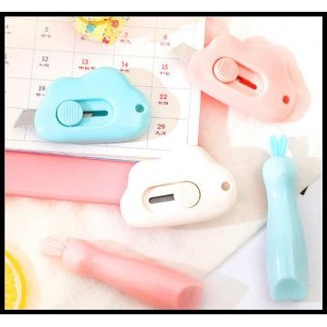 

TERBARU CUTTER MINI PISAU SILET MINI KATER MINI BY COME AND BUY 1219-448 !!!!!