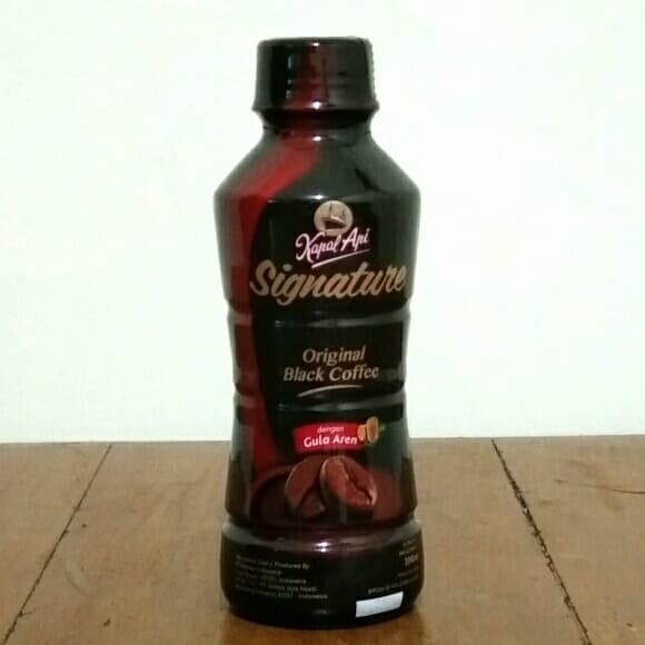 

Kopi Kapal Api Signature Botol Pet - 200 Ml (Harga Karton)