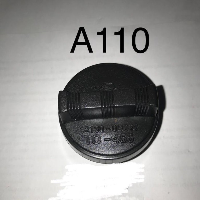 tutup oli mesin toyota inova bensin