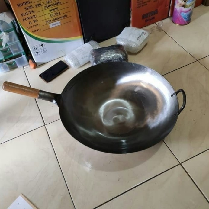 Wok / Kuali / Wajan Plat Baja Putih 40 Cm Gagang /Kuali Nasi Goreng