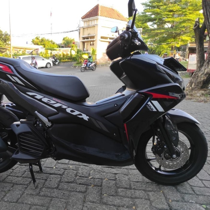 Spakbor depan All new aerox Carbon forged