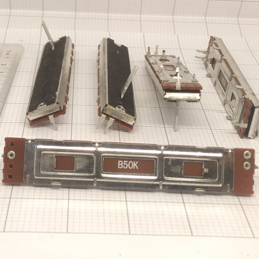 Potensio Geser 8.8cm Mixer B50K 50K Mono - 2-1 / Potensio 8,8cm 50k / Potensio 8,8cm 50k Lebar Harga