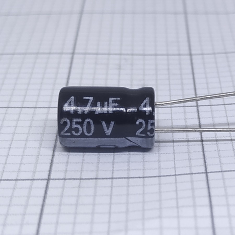 Elco 4,7uf 250v / Kapasitor Elco 4,7uf 250v / Elco 4,7 - 250V