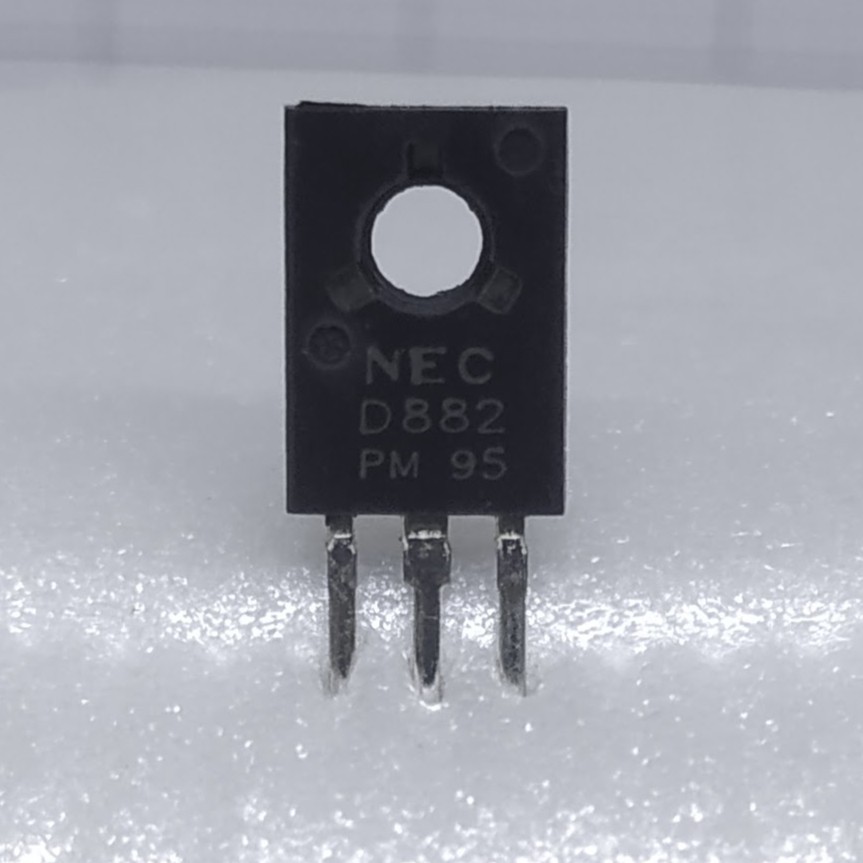 Transistor D882 / Transistor SD 882 / Transistor D 882 / D 882 NEC