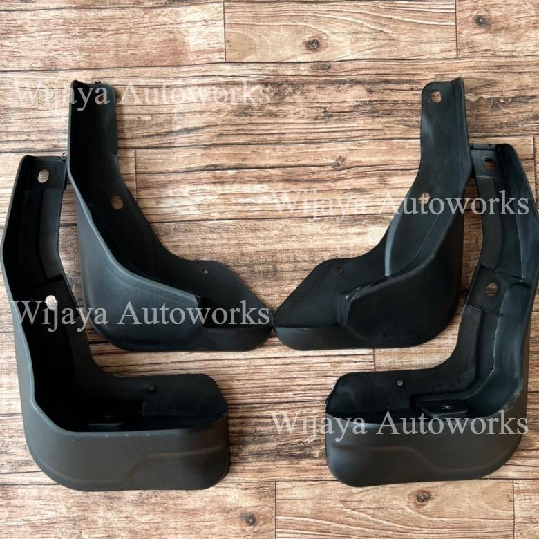 Mudguard TOYOTA Calya / Pelindung Lumpur Calya- Aksesoris Toyota Calya